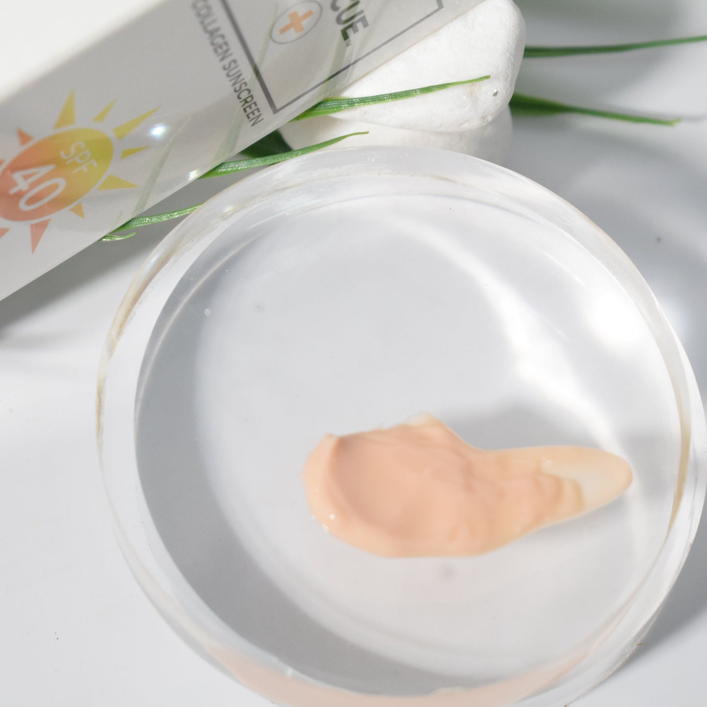 Sun Rescue SPF 40 | Tinted Sun Protection with Collagen & Vitamin C